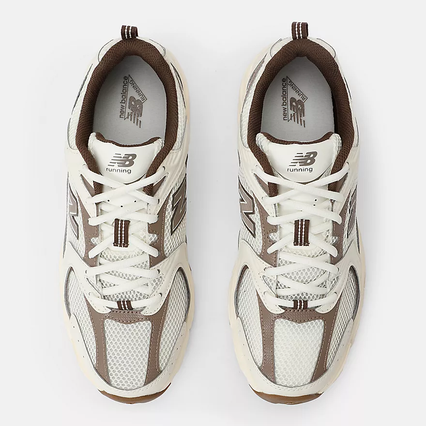 DEPORTIVA PARA MUJER NEW BALANCE MR530ASM TURTLEDOVE con ANGORA y Mushroom