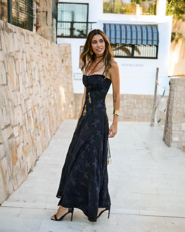 VESTIDO CUERVO CAMALEÓNICA