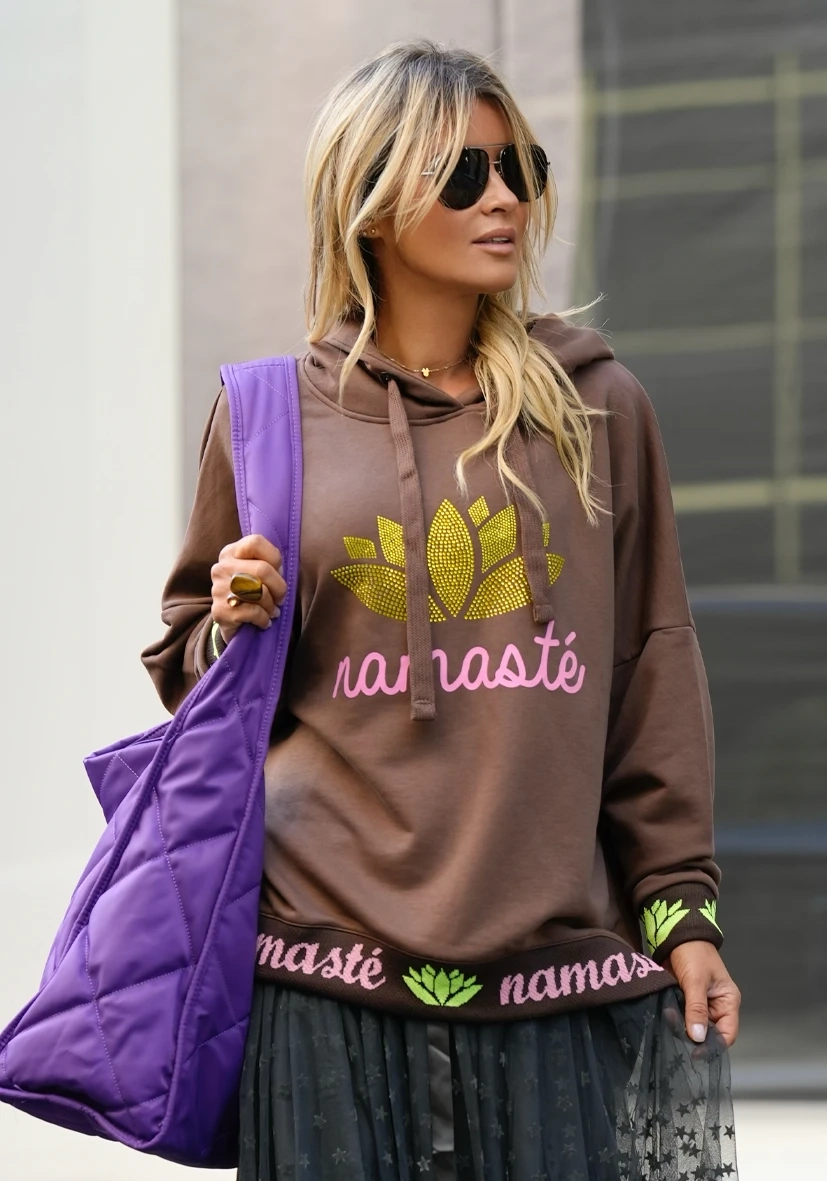 Sudadera Sudadera con capucha Namasté Strass – chocolate