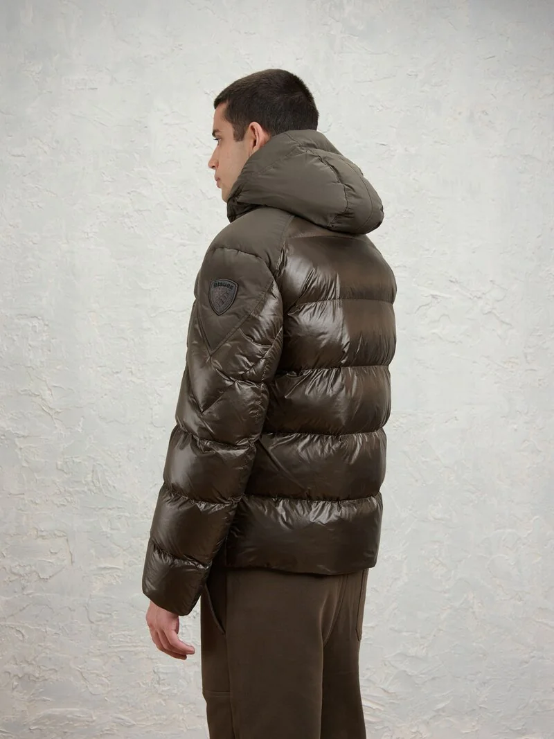 CHAQUETA BLAUER CORTA ACOLCHADA SORONA® AURA KIERNAN MARRON