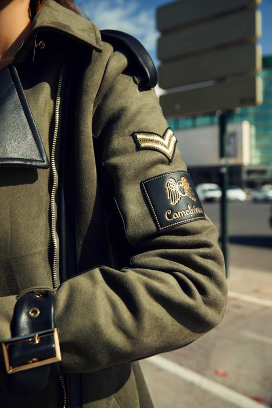 ABRIGO OLIVO NEU CAMALEÓNICA