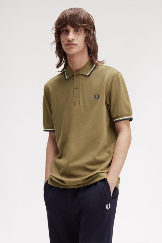 POLO FRED PERRY PIEDRA CRUDO