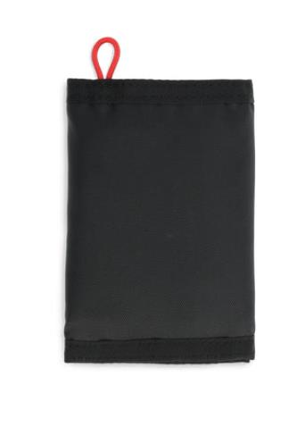 Billetera de tres pliegues TOPO BLACK