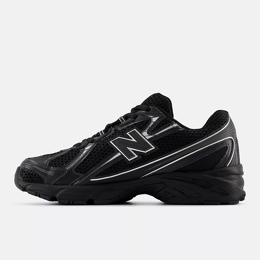 DEPORTIVA PARA MUJER NEW BALANCE U740BM2 BLACK