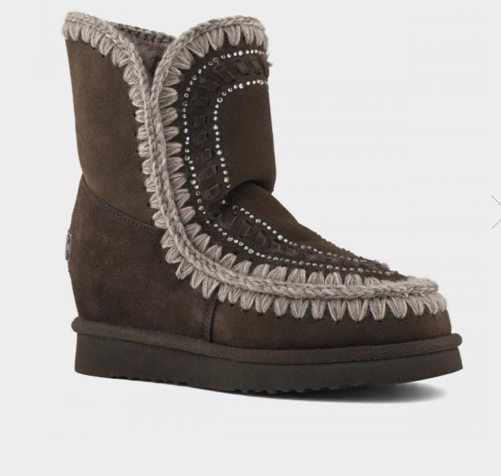 BOTA PARA MUJER MOU ESKIMO INNER WEDGE SHORT STRAS BROWN