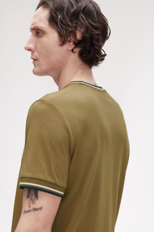 CAMISETA FRED PERRY CAFE