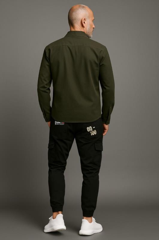 Pantalón de hombre Jogger cargo Lasal PLASTIC NEGRO