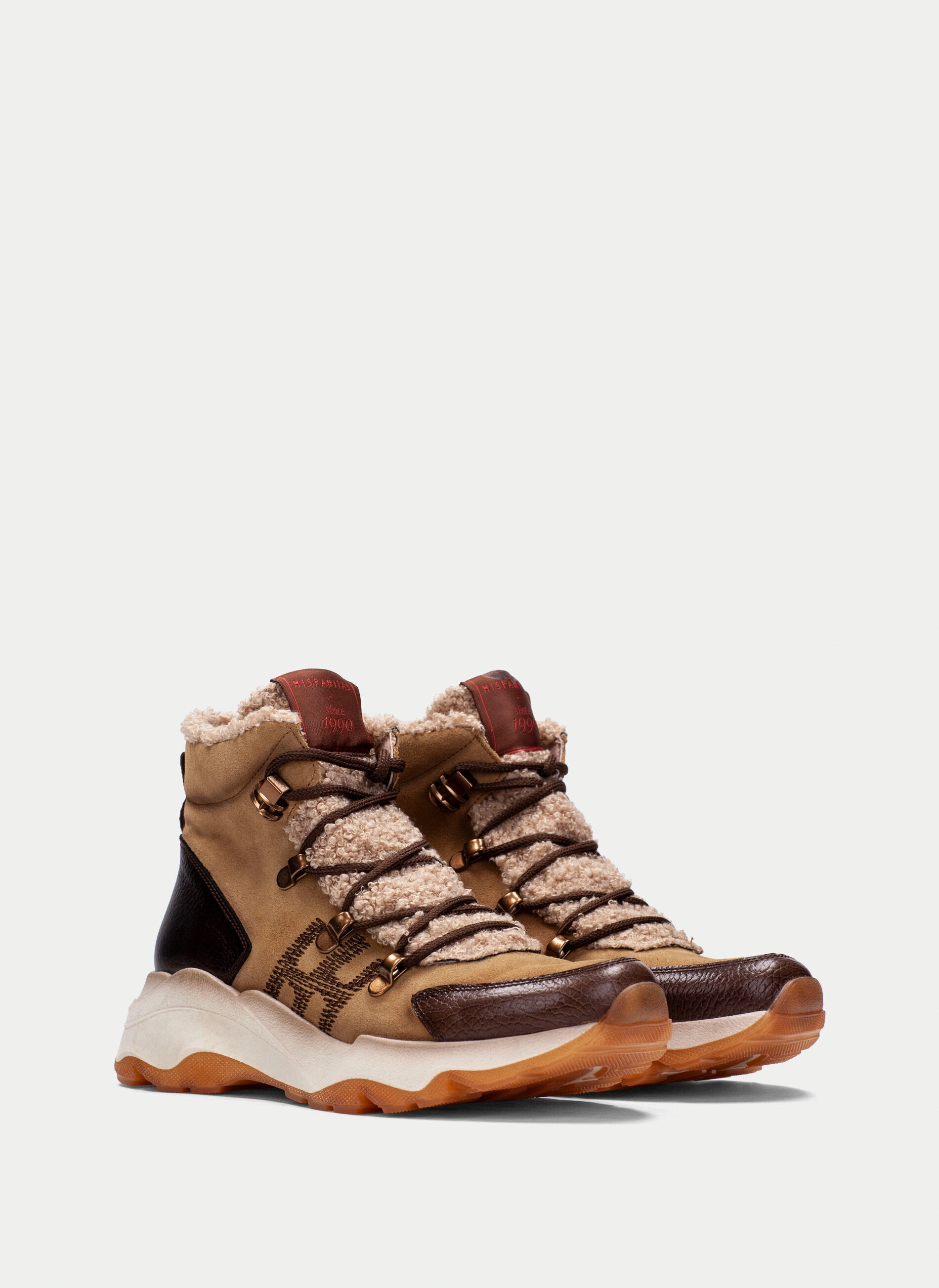 DEPORTIVA MUJER HISPANITAS NEPAL AVELLANA