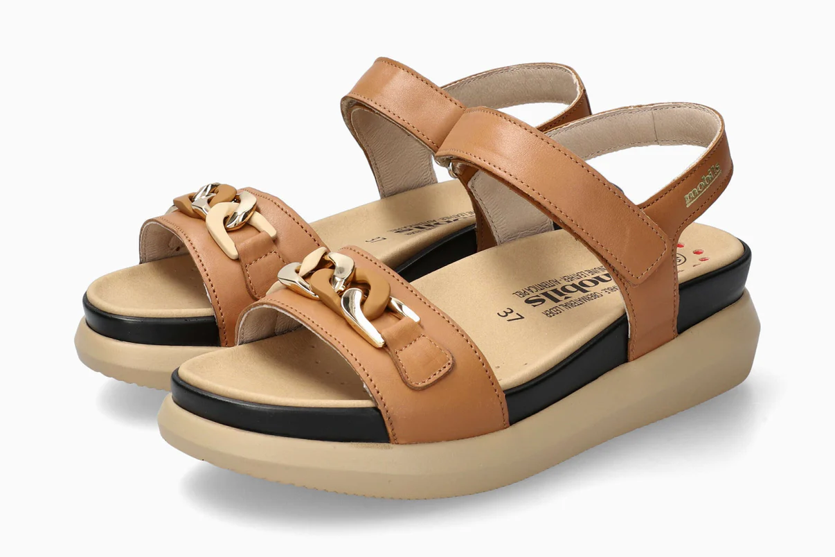 SANDALIA PARA MUJER MEPHISTO FLAVY SILK BRANDY