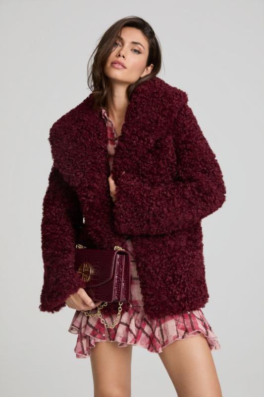 ZAARA BURGUNDY COAT FETICHE