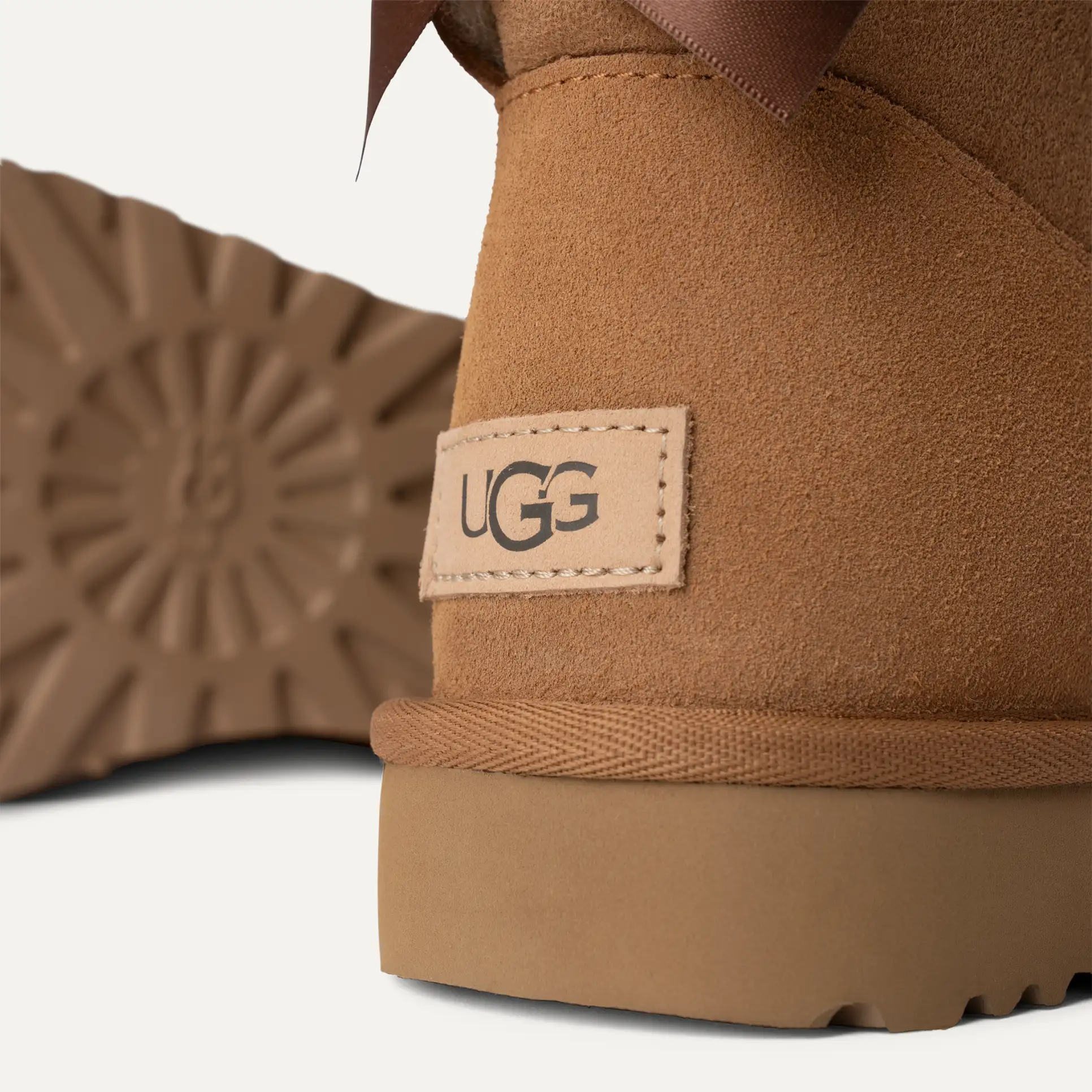 Mujer UGG Botas Mini Bailey Bow II CHESTNUT